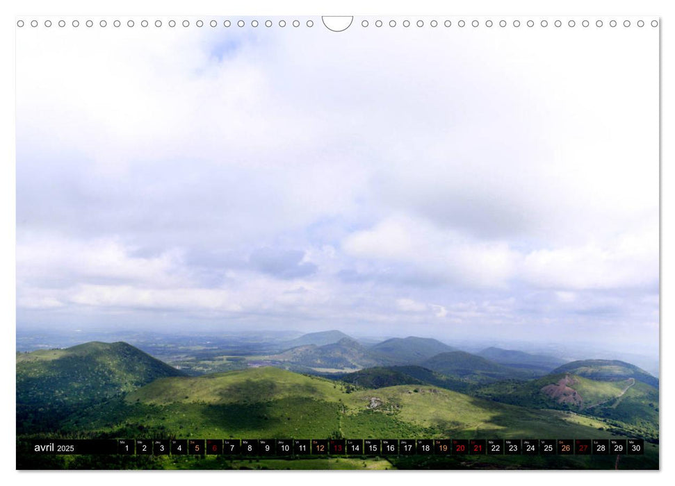 Paysages d'Auvergne (CALVENDO Calendrier mensuel 2025)