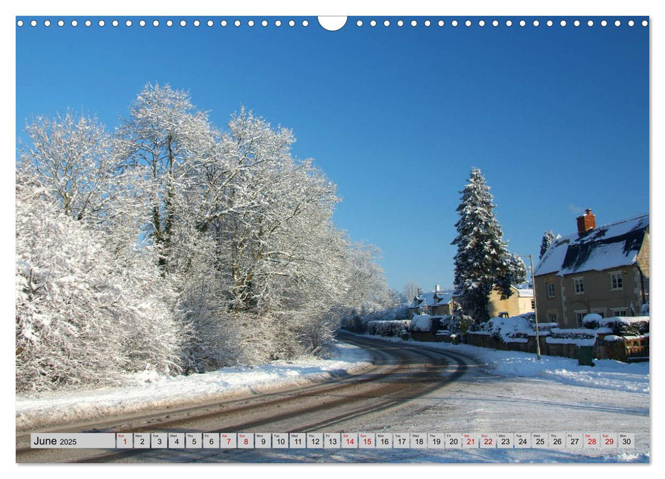 Snow Scenes (CALVENDO Monthly Calendar 2025)