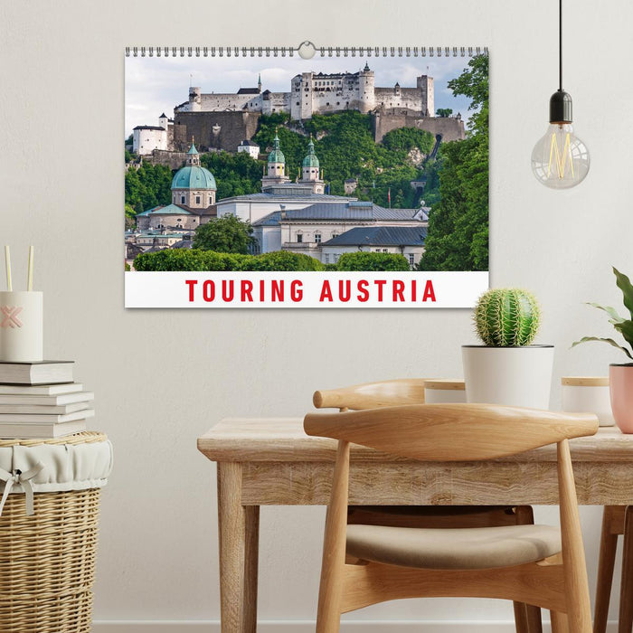 Touring Austria (CALVENDO Monthly Calendar 2025)