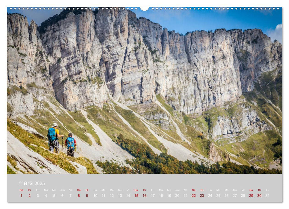 Lumières magiques des Pyrénées (CALVENDO Calendrier supérieur 2025)