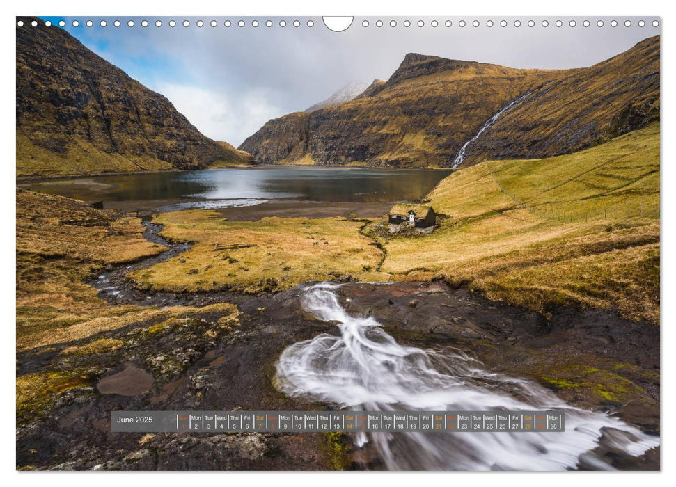 Spectacular beauty - Faroe Islands (CALVENDO Monthly Calendar 2025)