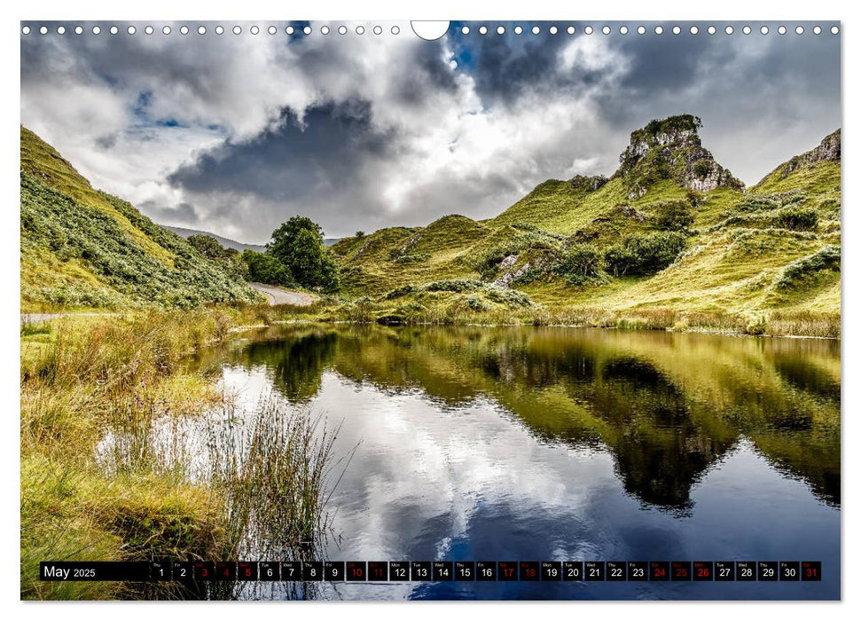 Isle of Skye Landscapes and Light (CALVENDO Monthly Calendar 2025)