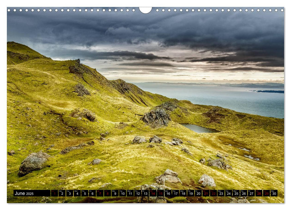 Isle of Skye Landscapes and Light (CALVENDO Monthly Calendar 2025)