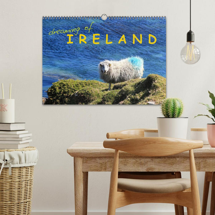 dreaming of IRELAND (CALVENDO Monthly Calendar 2025)