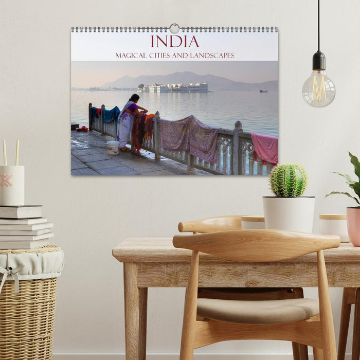 India - Magical Cities and Landscapes (CALVENDO Monthly Calendar 2025)