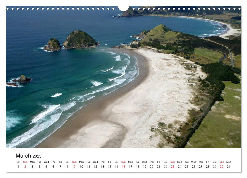 New Zealand's Stunning Coastline (CALVENDO Monthly Calendar 2025)