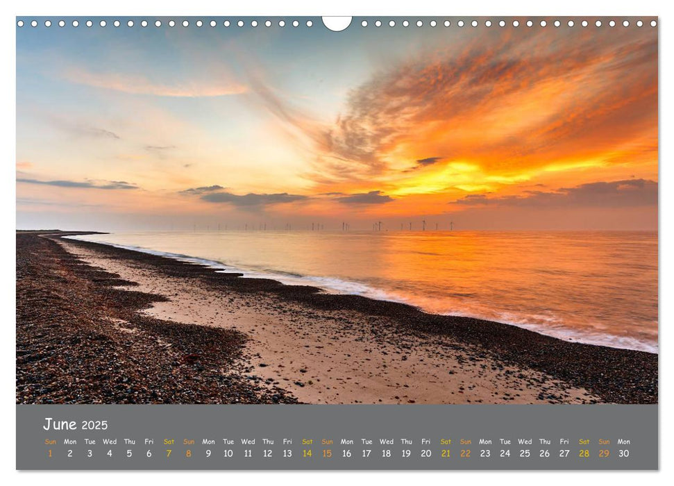 Sand n Sea in Norfolk (CALVENDO Monthly Calendar 2025)