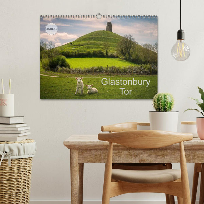 Glastonbury Tor (CALVENDO Monthly Calendar 2025)