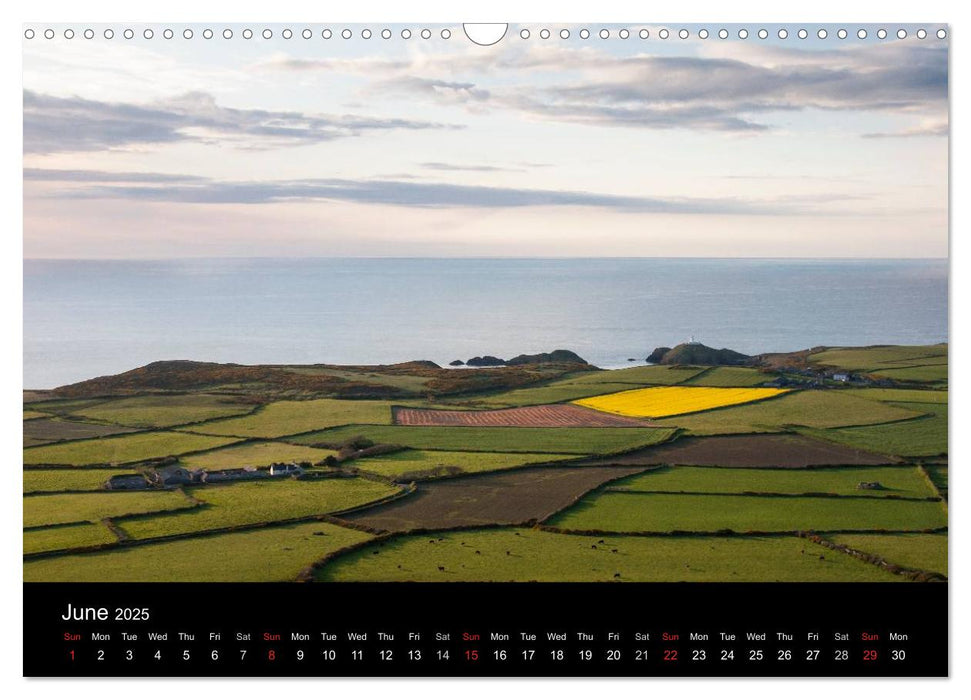 Scenes from Pembrokeshire (CALVENDO Monthly Calendar 2025)