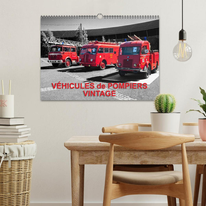 VÉHICULES de POMPIERS VINTAGE (CALVENDO Calendrier mensuel 2025)