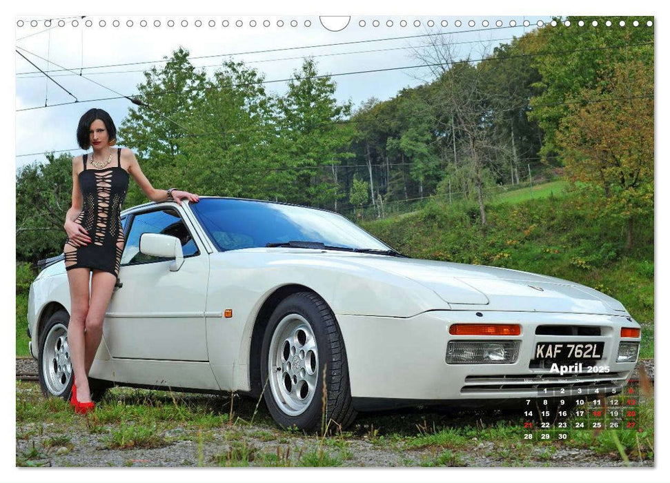 Girls and Cars (CALVENDO Monthly Calendar 2025)