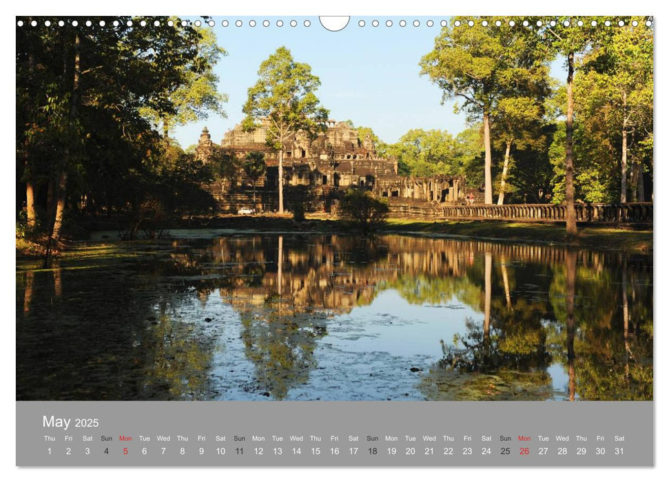 Angkor petrified giants (CALVENDO Monthly Calendar 2025)