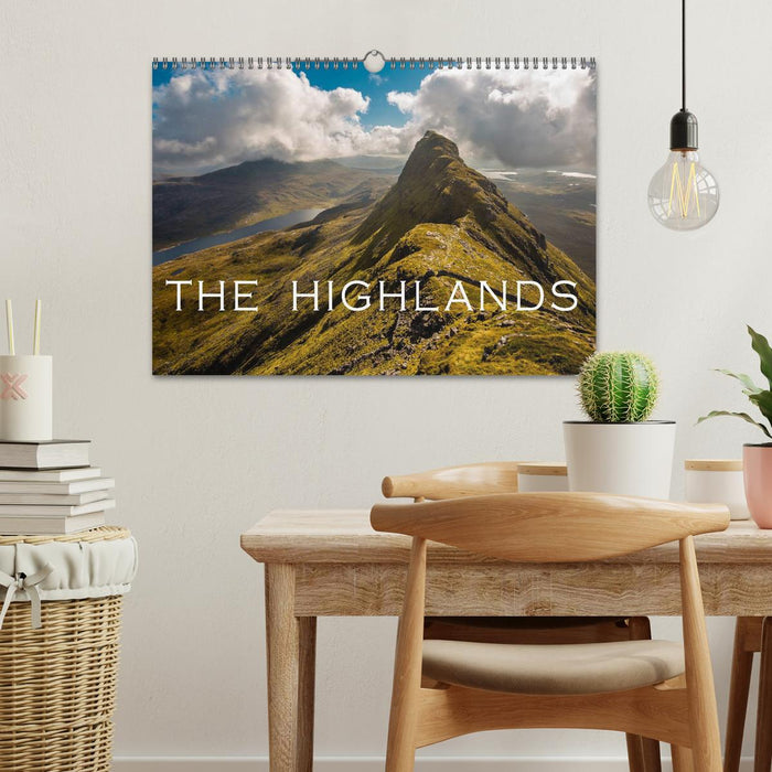 THE HIGHLANDS (CALVENDO Monthly Calendar 2025)