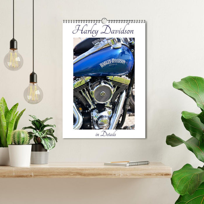 Harley Davidson in Details (CALVENDO Monthly Calendar 2025)