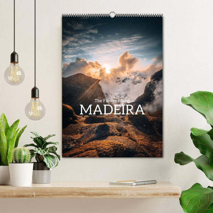 The Flower Island Madeira (CALVENDO Monthly Calendar 2025)