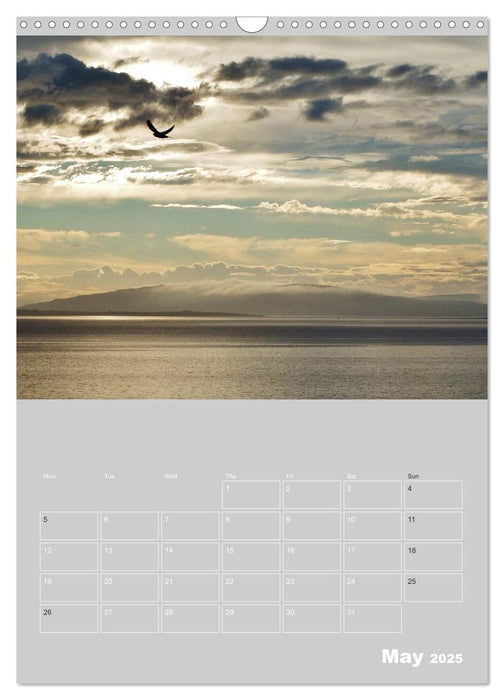 Orkney: A land with a view (CALVENDO Monthly Calendar 2025)