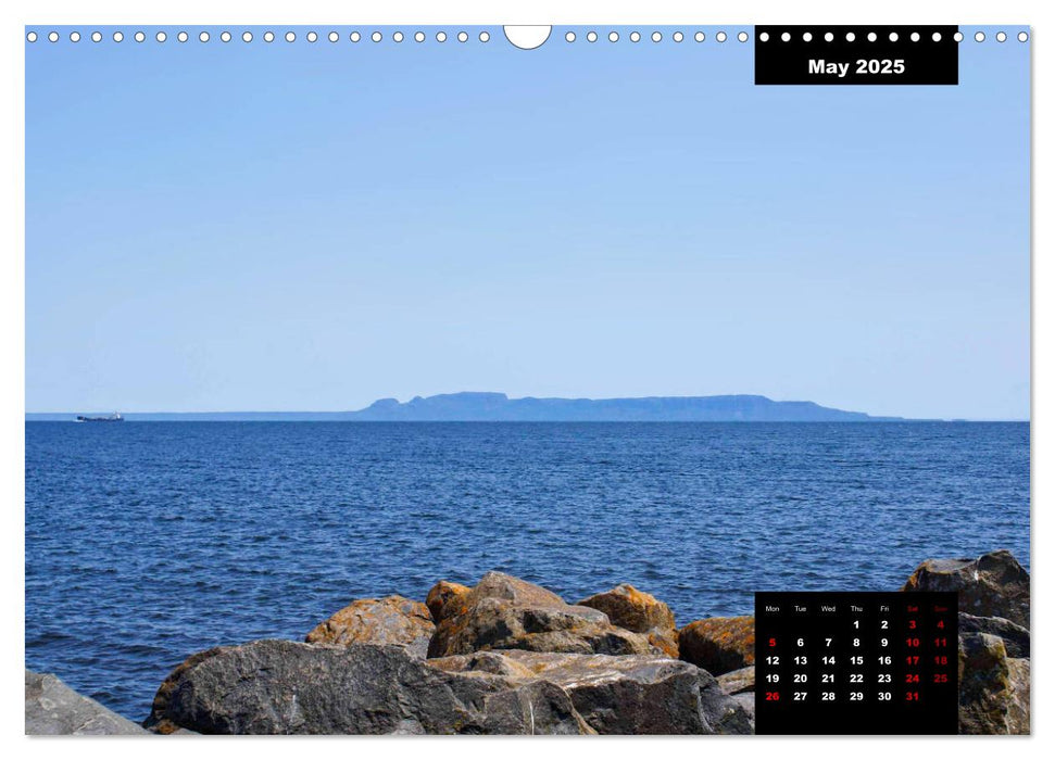 Lake Superior's Scenic North Shore (CALVENDO Monthly Calendar 2025)