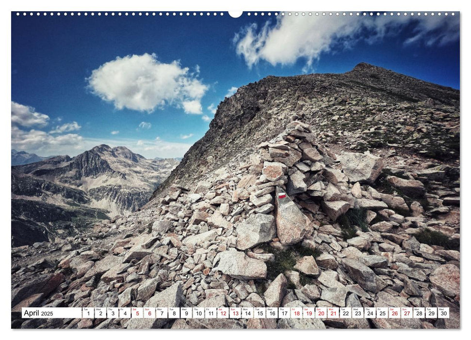 Hiking the GR 10 A long distance trail through the French Pyrenees (CALVENDO Monthly Calendar 2025)