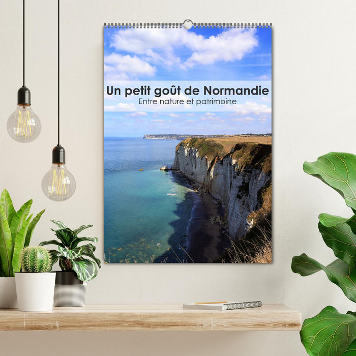 Un petit goût de Normandie - Entre nature et patrimoine (CALVENDO Calendrier mensuel 2025)