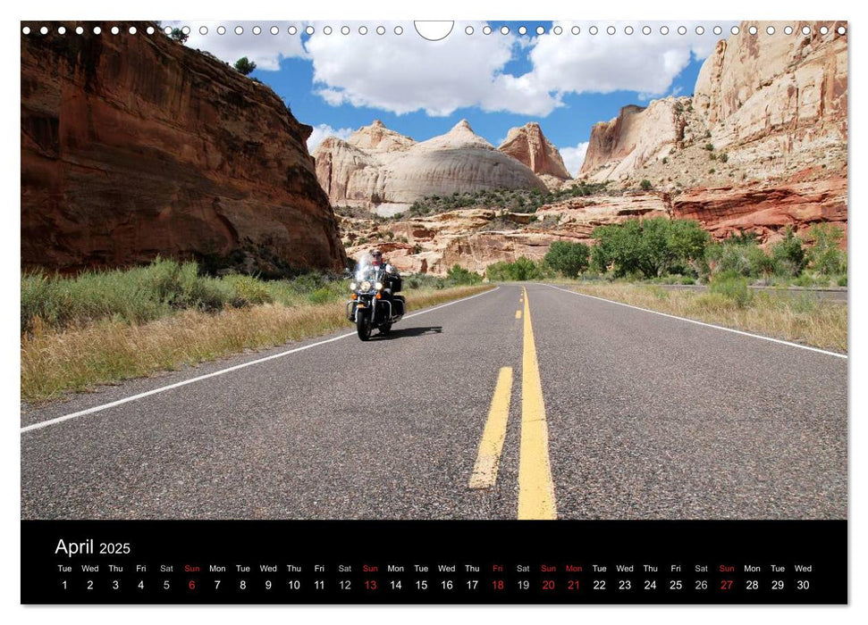 Riding the Wild West - America's Backroads by Motorcycle (CALVENDO Monthly Calendar 2025)