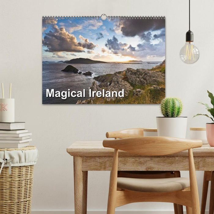 Magical Ireland (CALVENDO Monthly Calendar 2025)