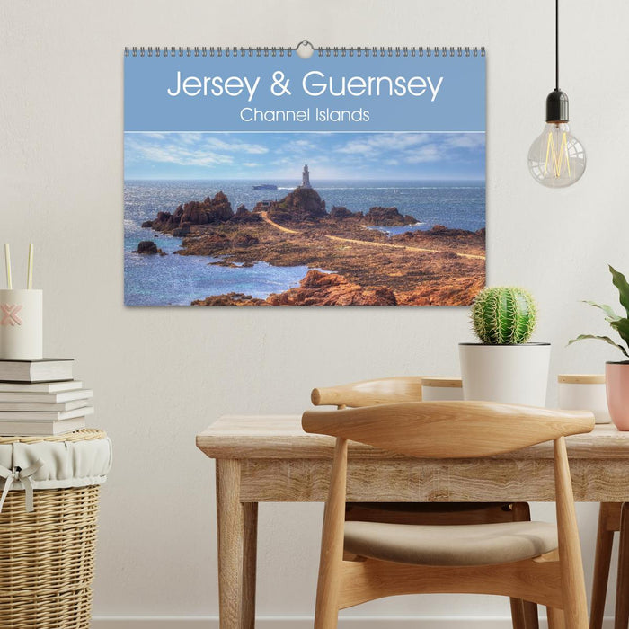 Jersey & Guernsey - Channel Islands (CALVENDO Monthly Calendar 2025)