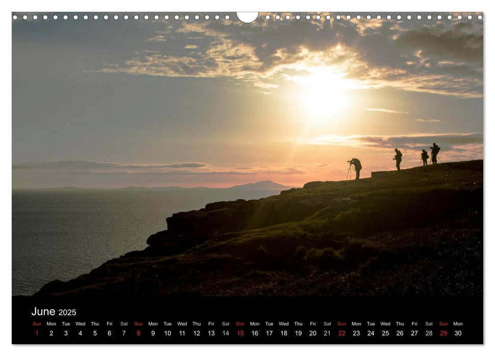 Skye - Scottish islands (CALVENDO Monthly Calendar 2025)