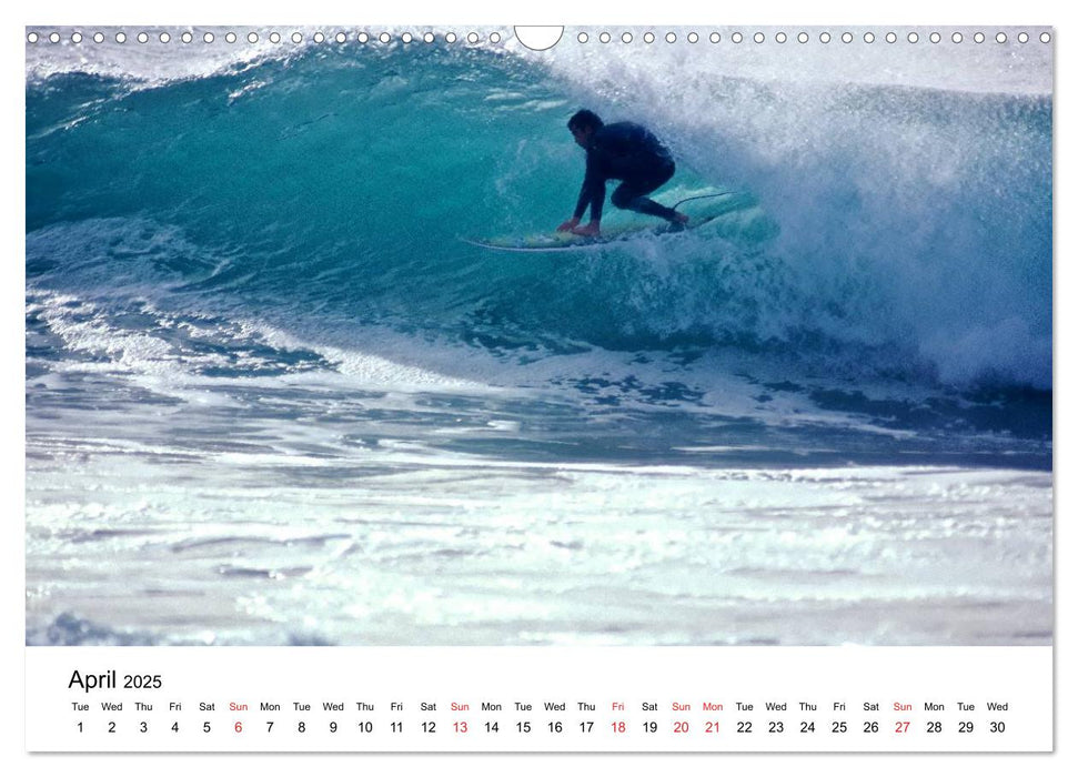 SURFERS AND WAVES (CALVENDO Monthly Calendar 2025)