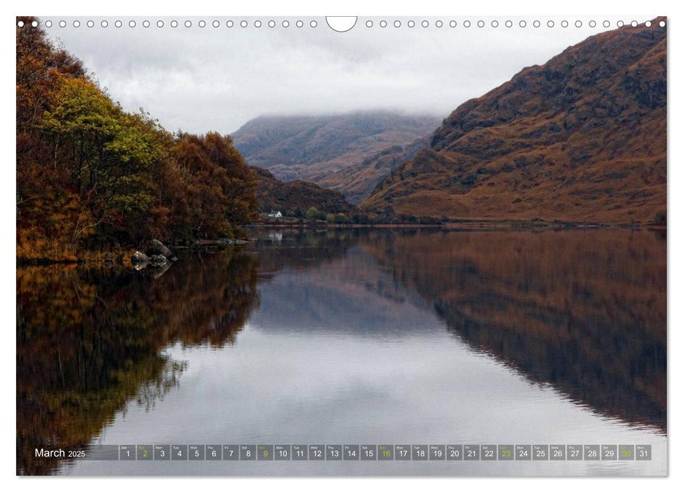 Reflections of Scotland / UK-Version (CALVENDO Monthly Calendar 2025)