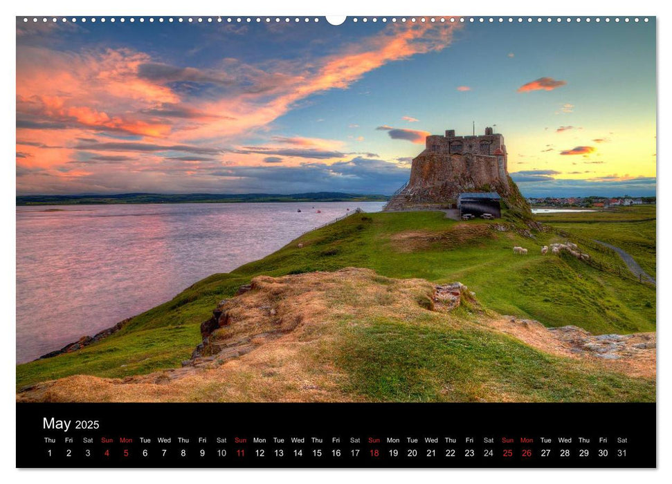 Holy Island - England / UK Version (CALVENDO Premium-Calendar 2025)