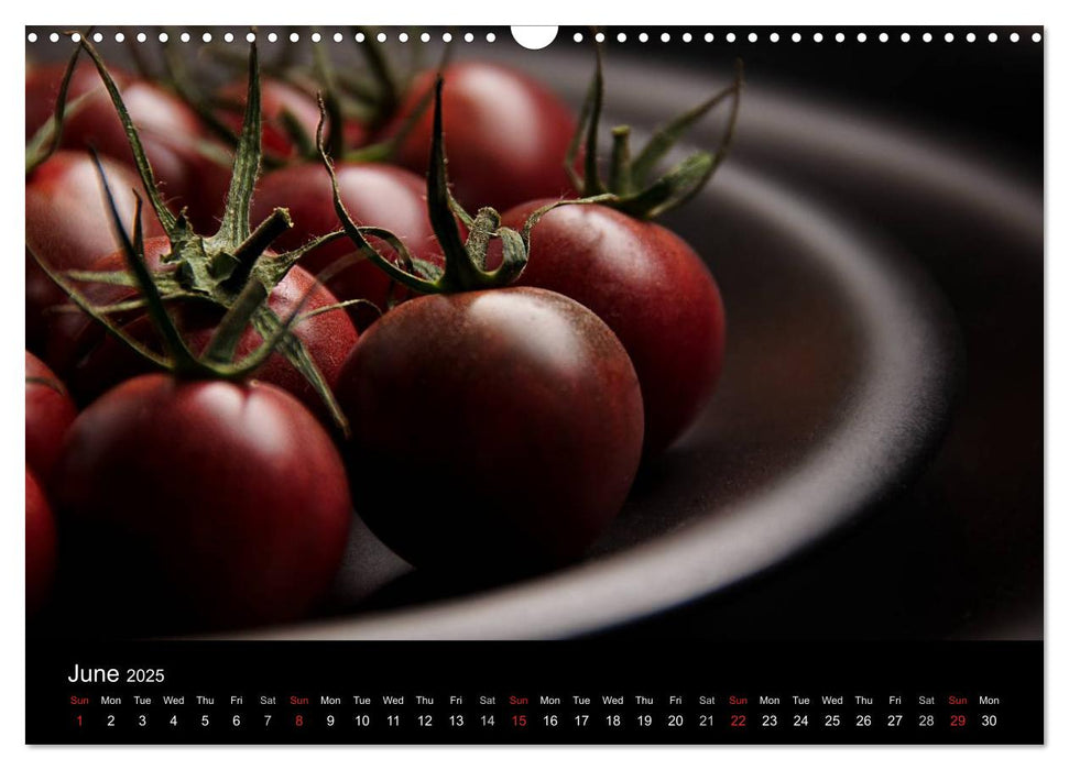 Delicious - Gourmet Food Calendar 2025 / UK-Version (CALVENDO Monthly Calendar 2025)