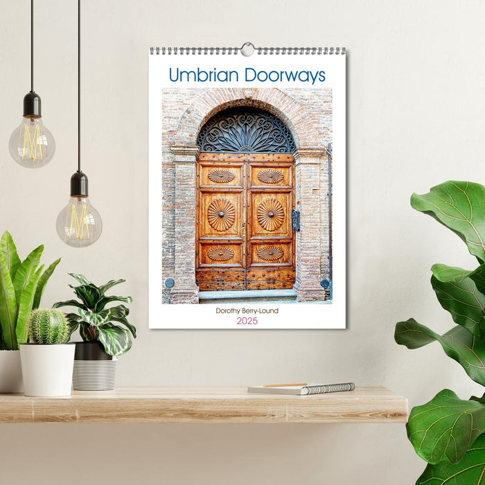 Umbrian Doorways (CALVENDO Monthly Calendar 2025)