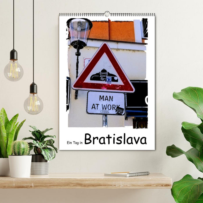 Ein Tag in Bratislava (CALVENDO Wandkalender 2025)