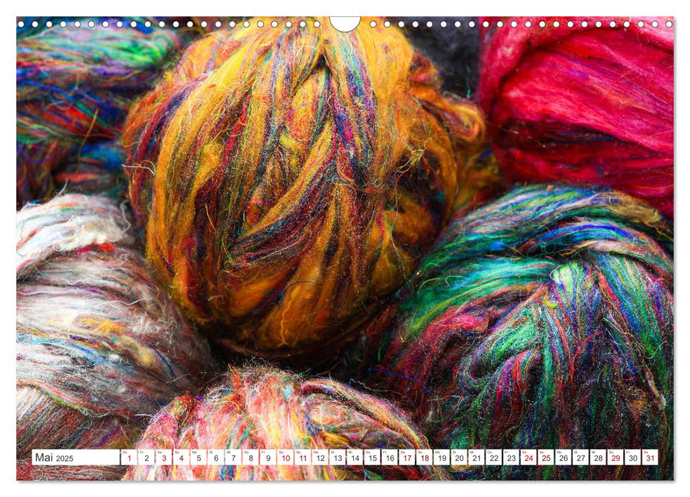 Süchtig nach Wolle - Kalender für spinnende Woll-Oholiker (CALVENDO Wandkalender 2025)