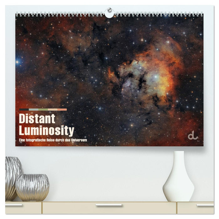 Distant Luminosity: Eine fotografische Reise durch das Universum (CALVENDO Premium Wandkalender 2025)