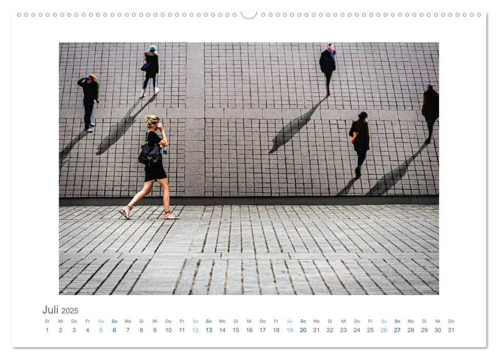 Street Moments (CALVENDO Premium Wandkalender 2025)