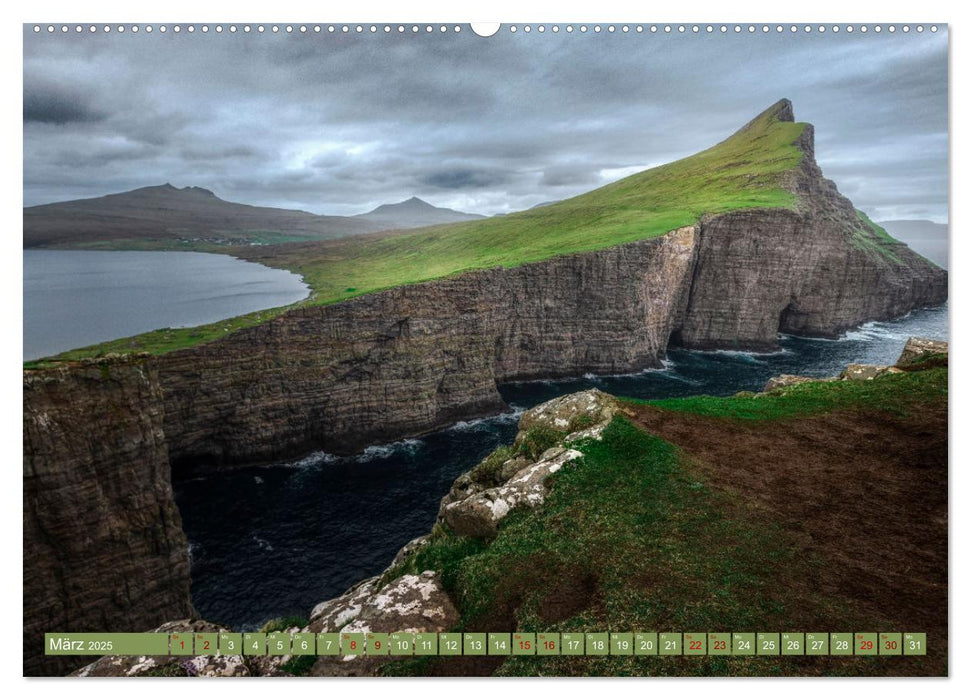Färöer Inseln - Wo Schafe tanzen und die Natur im Winde fliegt (CALVENDO Premium Wandkalender 2025)