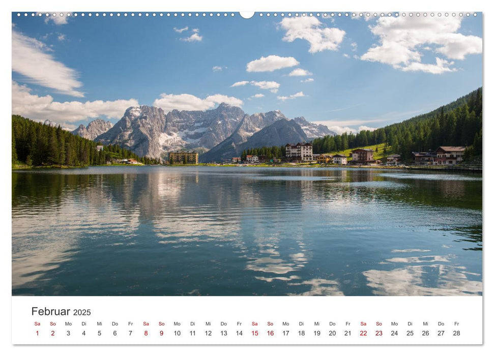 Ein Spaziergang in den Dolomiten (CALVENDO Premium Wandkalender 2025)