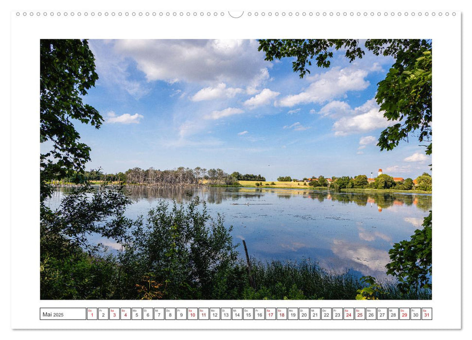 Lolland - Harmonie von Mensch und Natur (CALVENDO Wandkalender 2025)