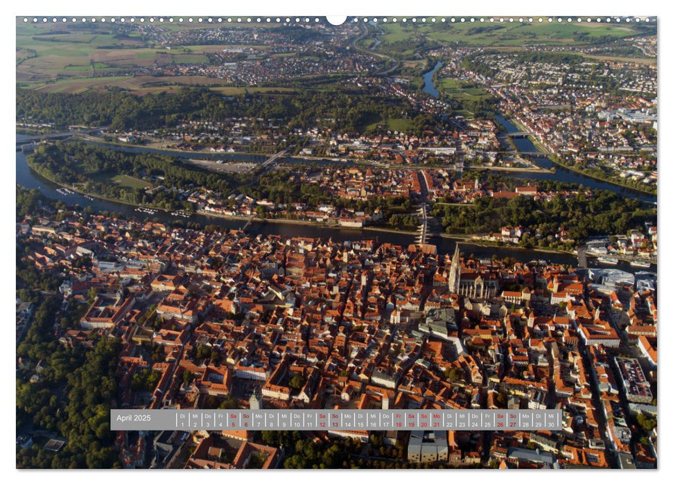 Regensburg Mittelalterliche Stadt mit Flair an der Donau (CALVENDO Wandkalender 2025)