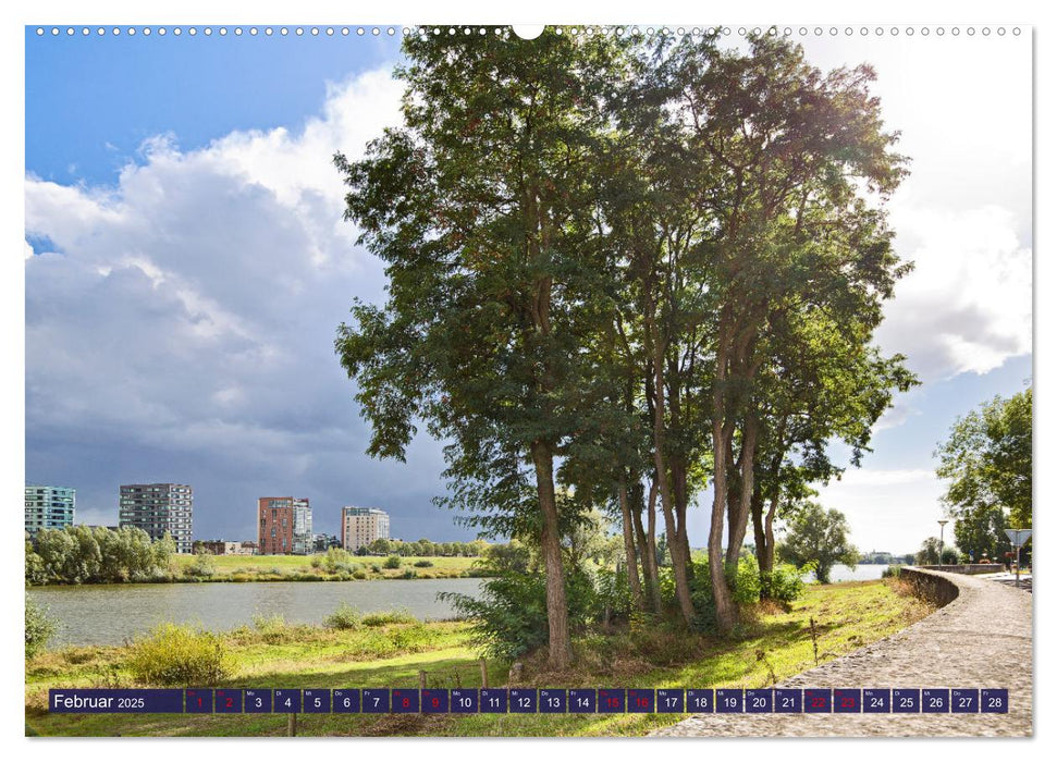 Venlo (CALVENDO Premium Wandkalender 2025)