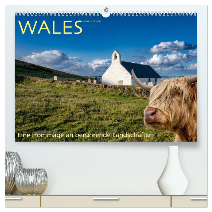 Wales - Eine Hommage an berührende Landschaften (CALVENDO Premium Wandkalender 2025)