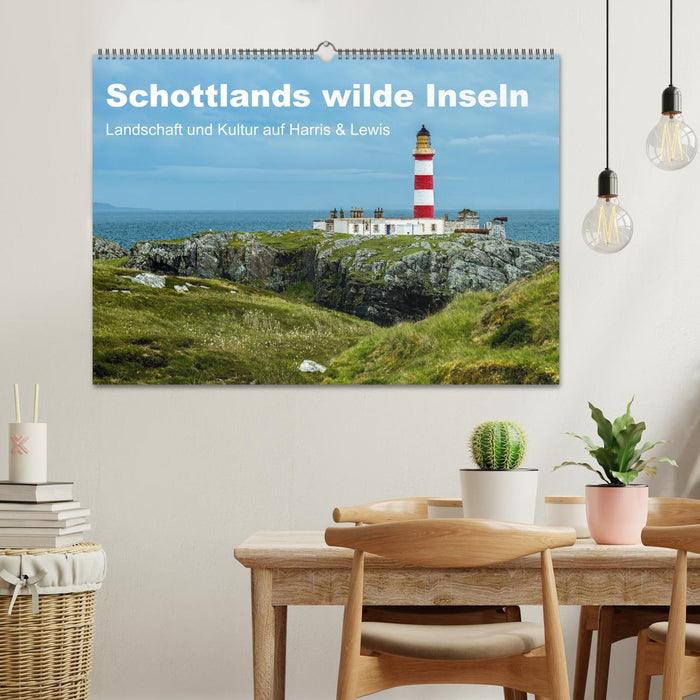 Schottlands wilde Inseln (CALVENDO Wandkalender 2025)