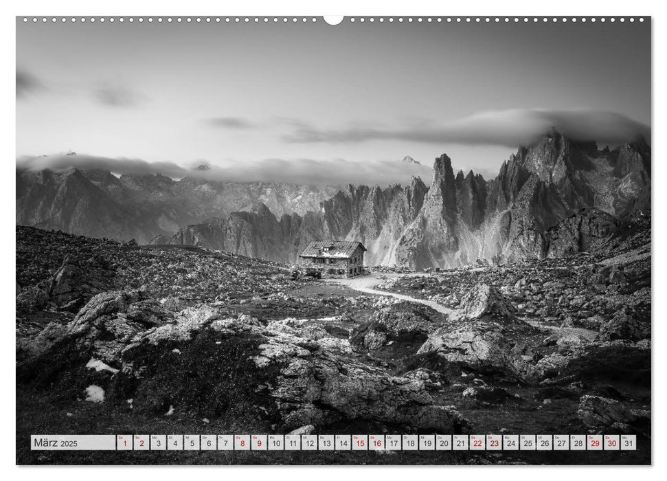 Monochrome Wonders (CALVENDO Wandkalender 2025)