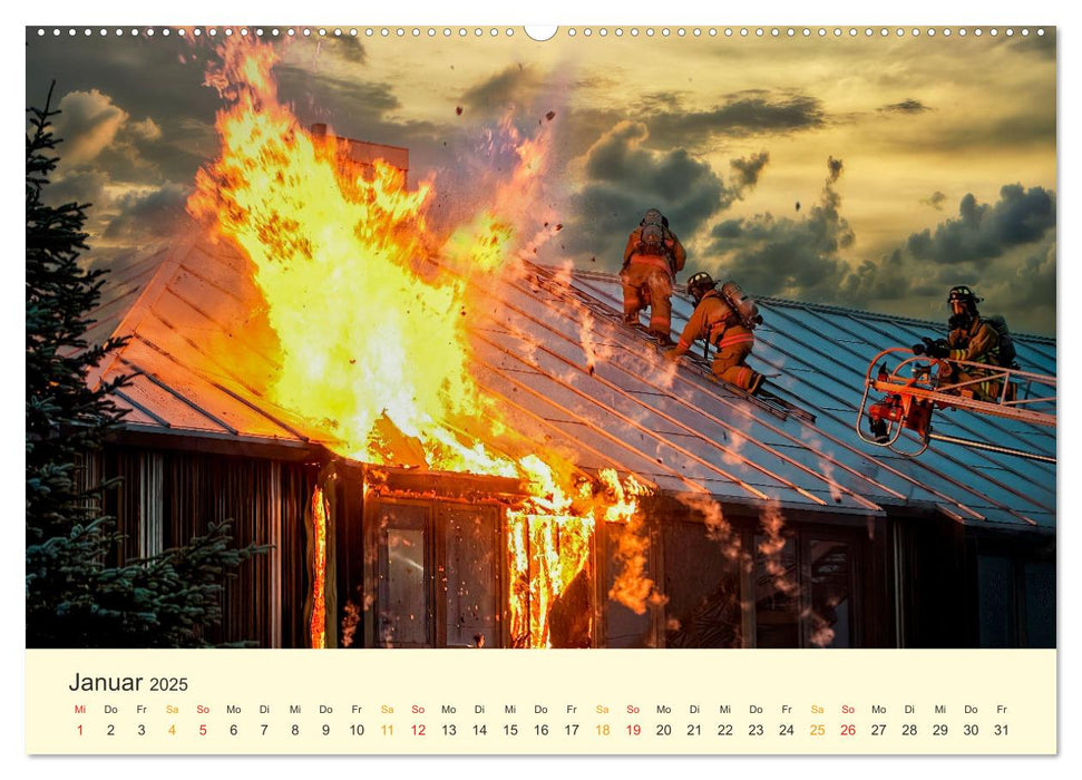 Feuerwehr - mein Kalender (CALVENDO Premium Wandkalender 2025)