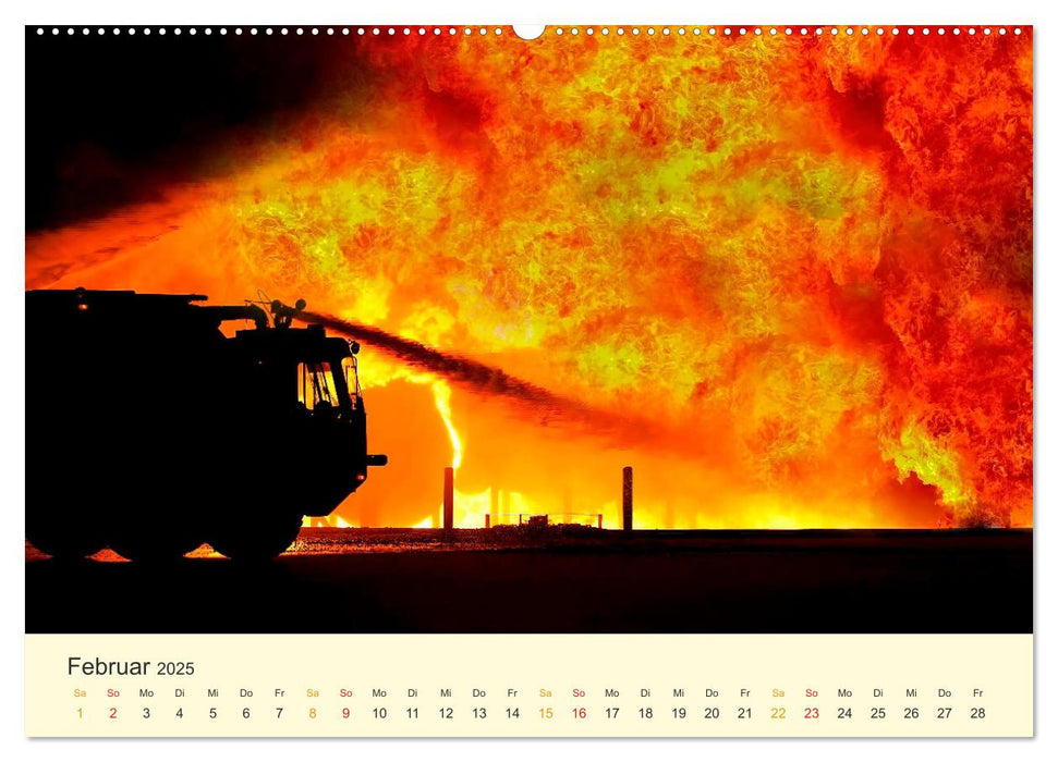 Feuerwehr - mein Kalender (CALVENDO Premium Wandkalender 2025)