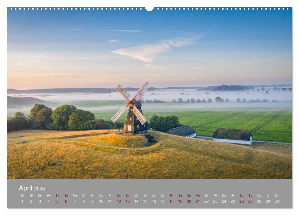 Nebelzauber (CALVENDO Premium Wandkalender 2025)