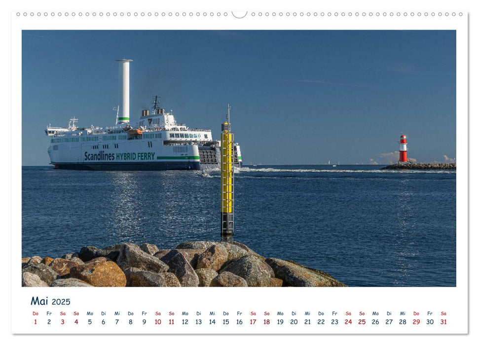 Warnemünde an der Ostsee (CALVENDO Wandkalender 2025)