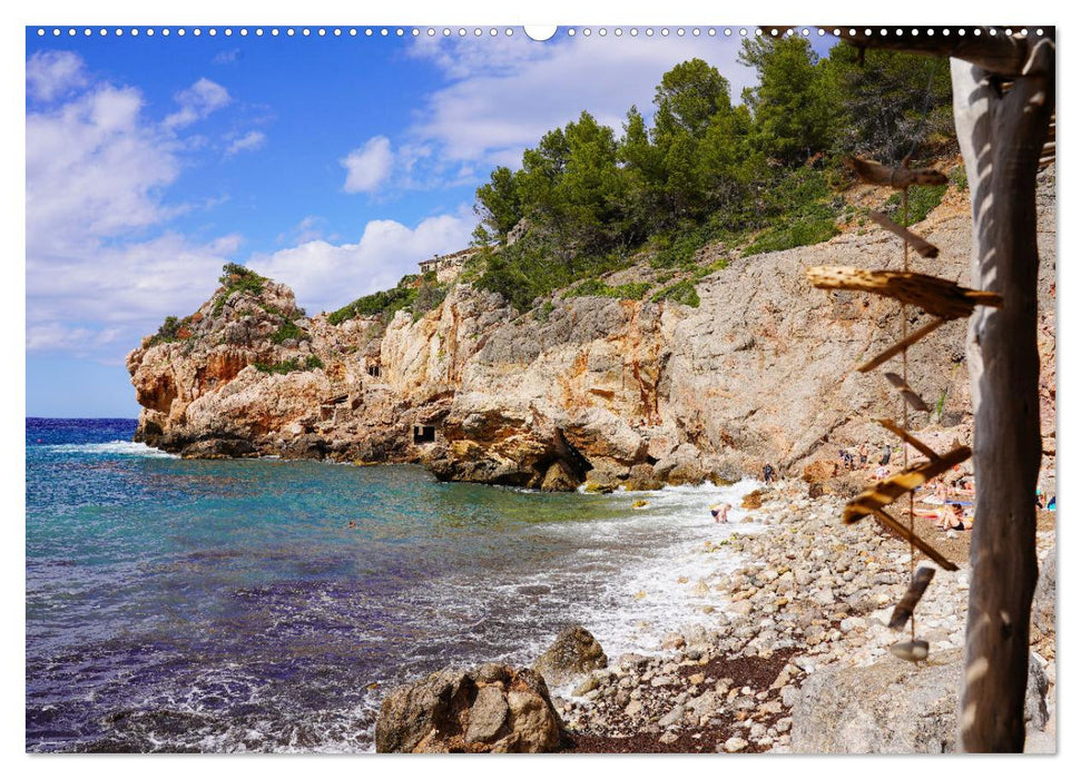 Cala Deia - Mallorcas Traumbucht (CALVENDO Wandkalender 2025)