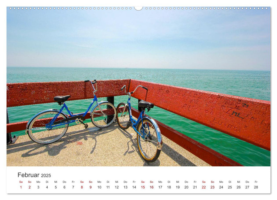 Radtouren - Weil Fahrrad fahren das schönste ist. (CALVENDO Premium Wandkalender 2025)